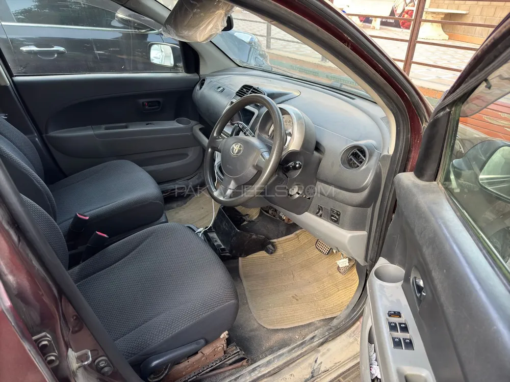 Toyota Passo 2010 for Sale in Karachi Image-1