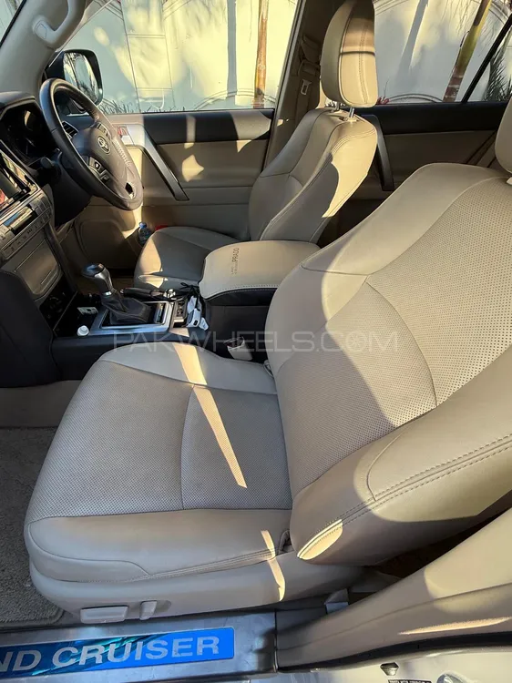 Toyota Prado 2019 for Sale in Gujranwala Image-1
