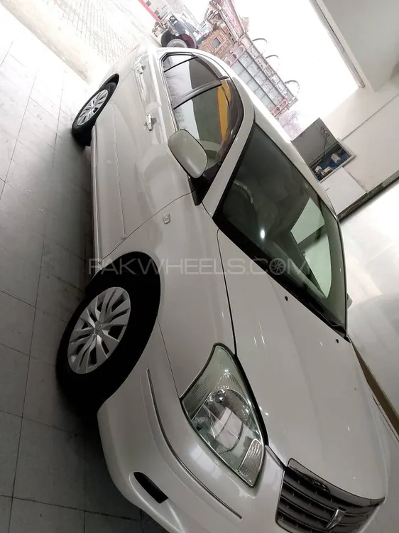 Toyota Premio 2006 for Sale in Peshawar Image-1