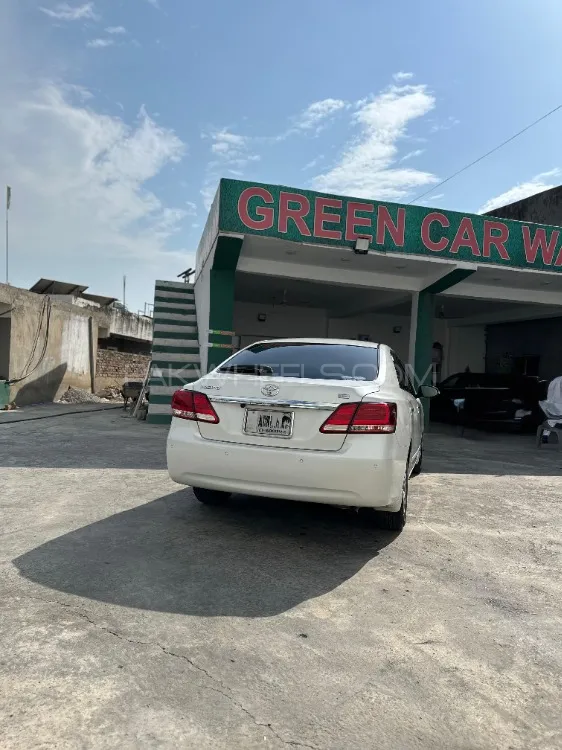 Toyota Premio 2017 for Sale in Islamabad Image-1