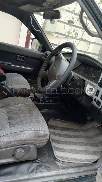 Toyota Surf 1993 for Sale in Islamabad Image-1