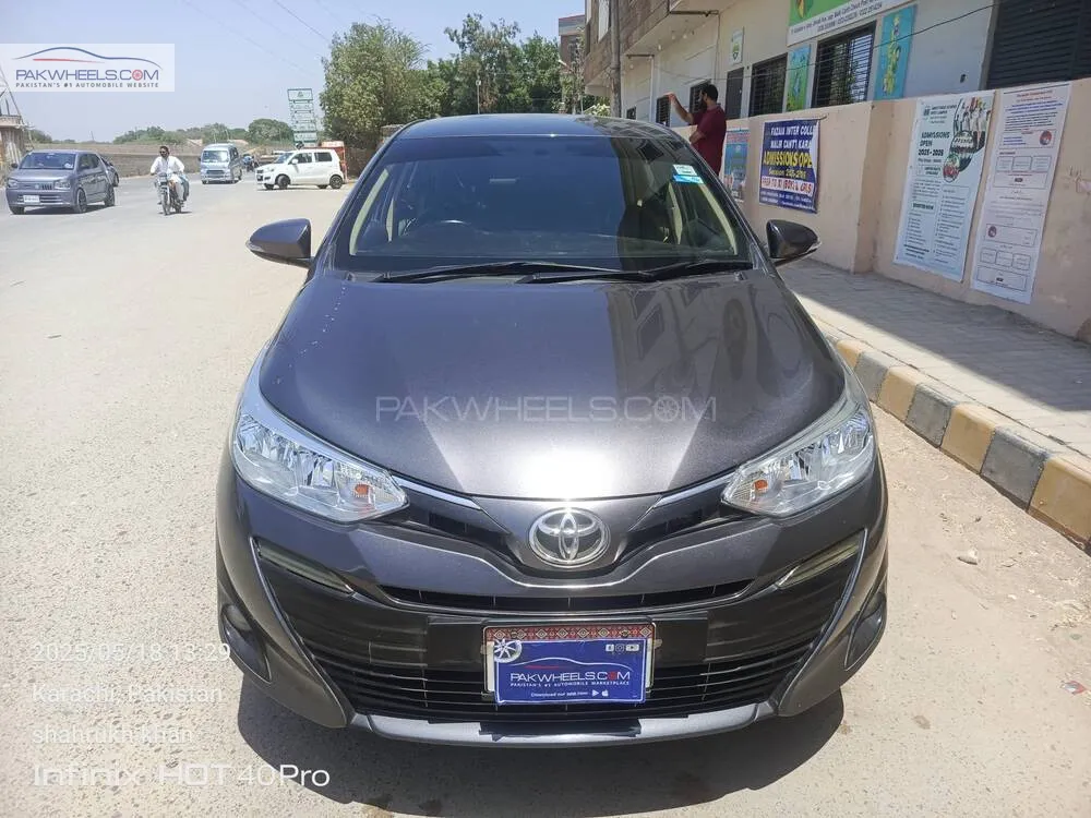 Toyota Yaris Sedan 2021 for Sale in Karachi Image-1