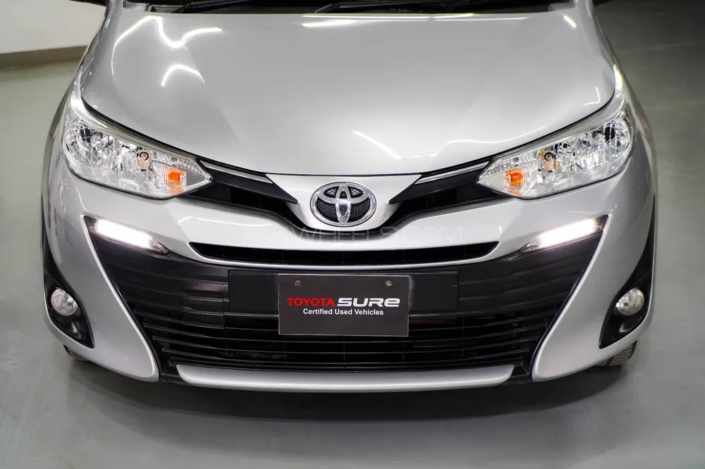 Toyota Yaris Sedan 2021 for Sale in Lahore Image-1