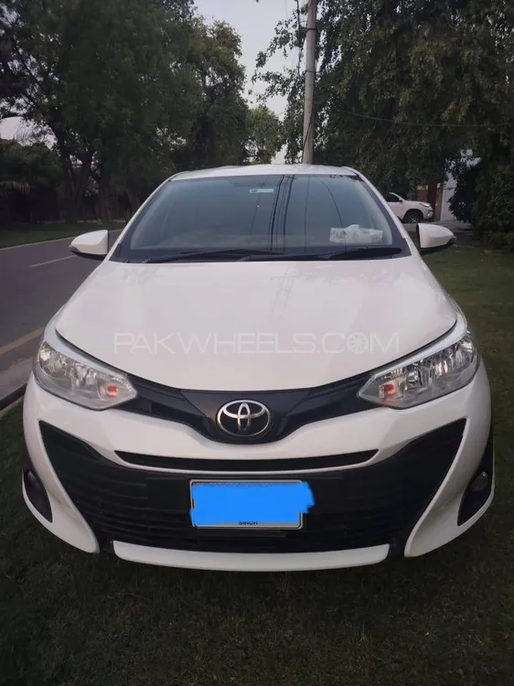 ٹویوٹا یارس سیڈان 2021 for Sale in بہاولپور Image-1