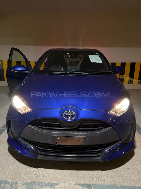 Toyota Yaris Hatchback 2020 for Sale in Karachi Image-1