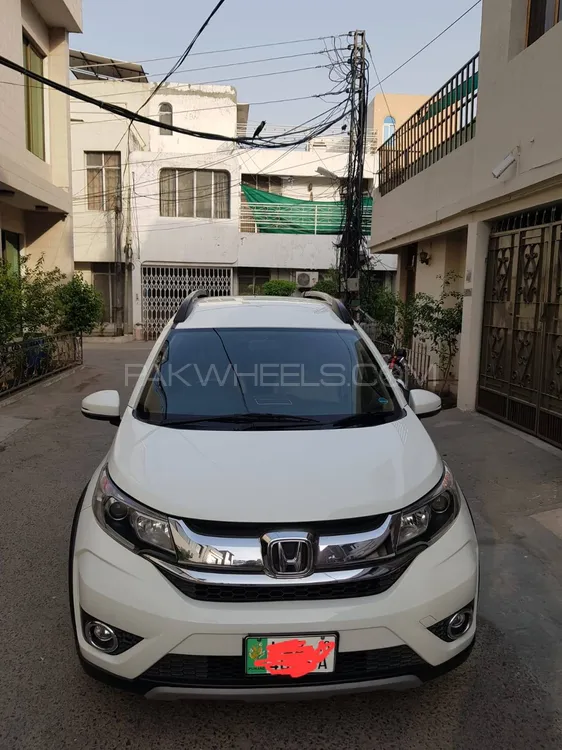 Honda BR-V 2018 for Sale in Lahore Image-1