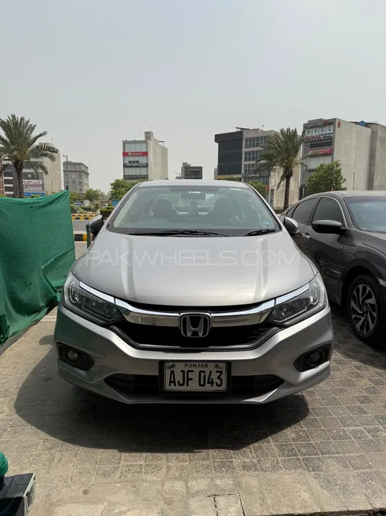 Honda City 2022 for Sale in Lahore Image-1