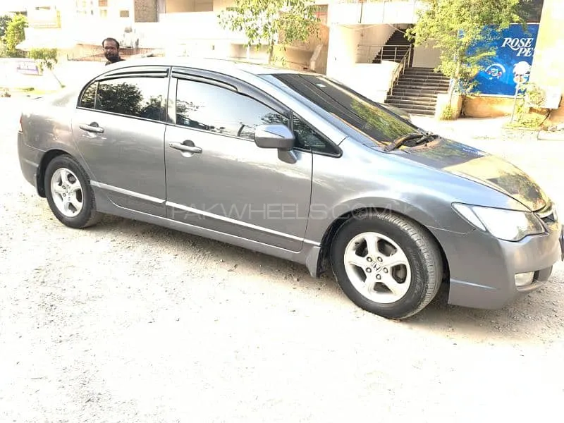 Honda Civic 2010 for Sale in Sargodha Image-1