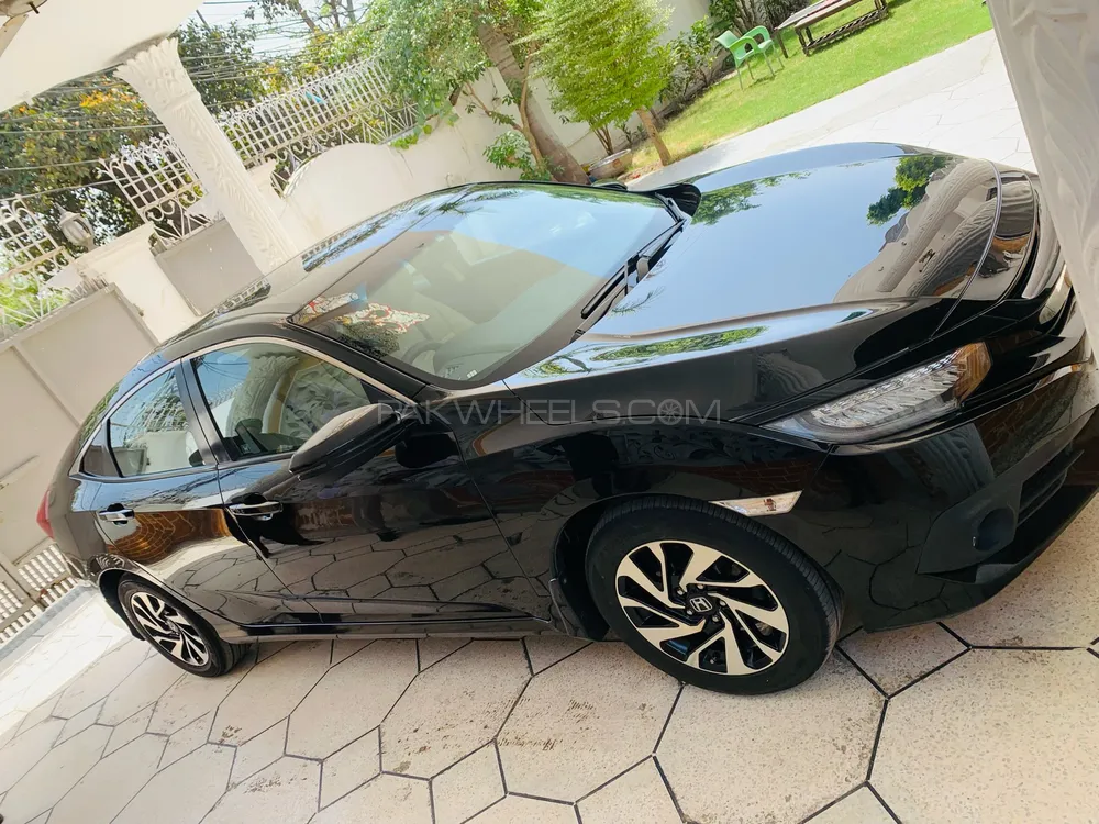 Honda Civic 2019 for Sale in Jhang Image-1