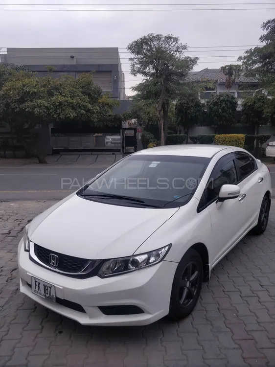 Honda Civic 2015 for Sale in Lahore Image-1