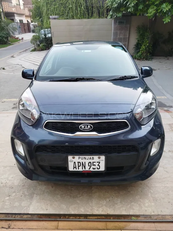 KIA Picanto 2023 for Sale in Lahore Image-1