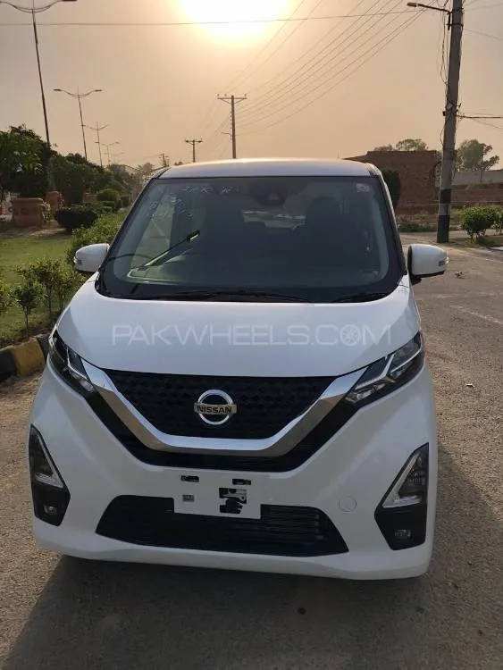 Nissan Dayz 2023 for Sale in Kasur Image-1