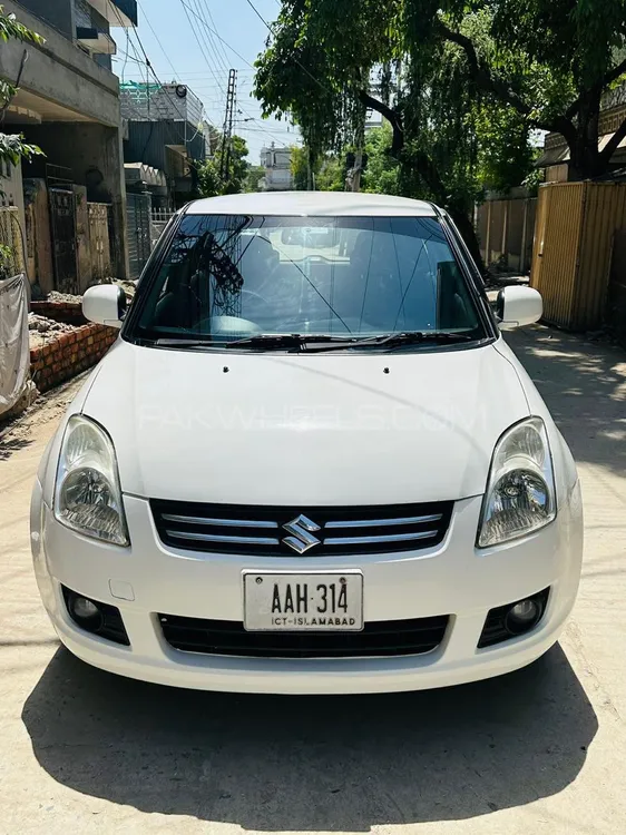 Suzuki Swift 2016 for Sale in Mansehra Image-1