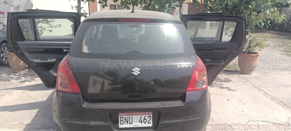 Suzuki Swift 2018 for Sale in Islamabad Image-1