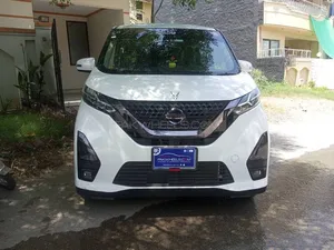 Nissan Dayz Highway Star S hybrid X pro pilot 2023 for Sale