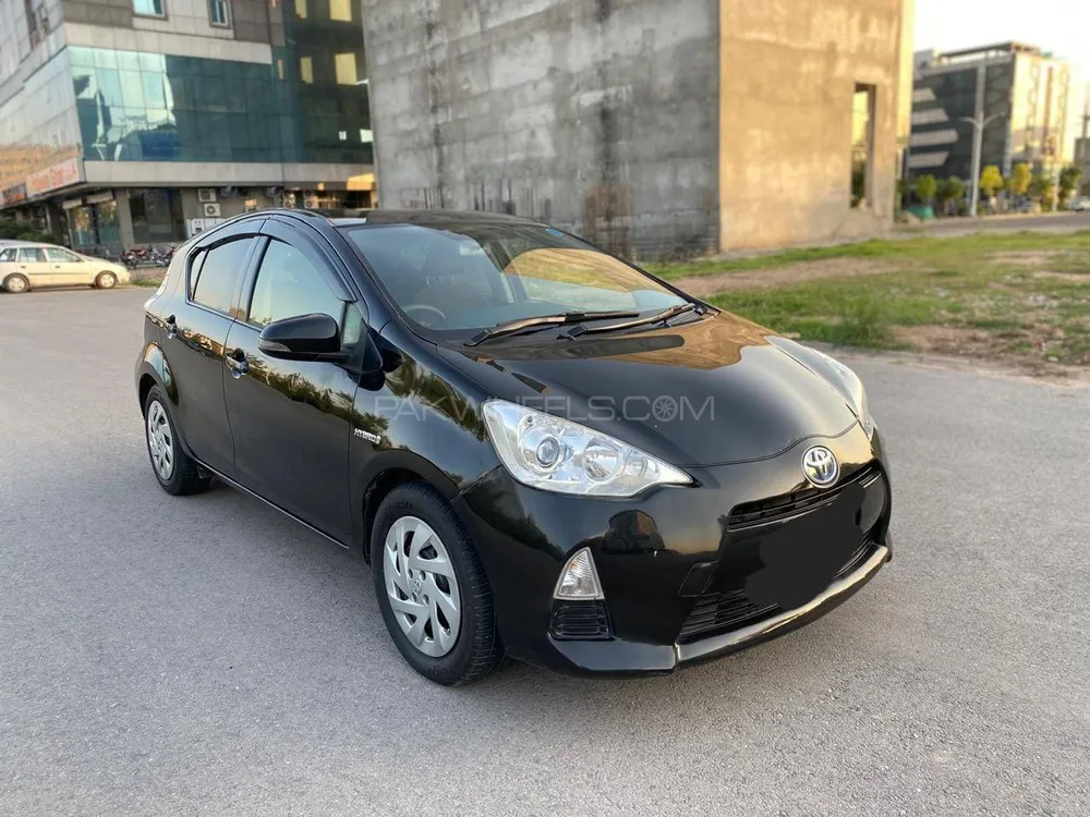 Toyota Aqua 2012 for Sale in Islamabad Image-1