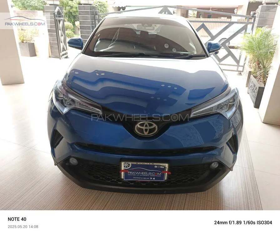Toyota C-HR 2016 for Sale in Lahore Image-1