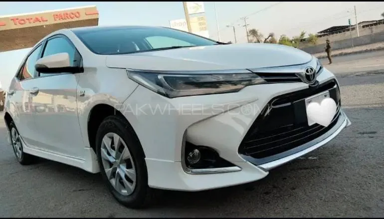 Toyota Corolla 2021 for Sale in Multan Image-1