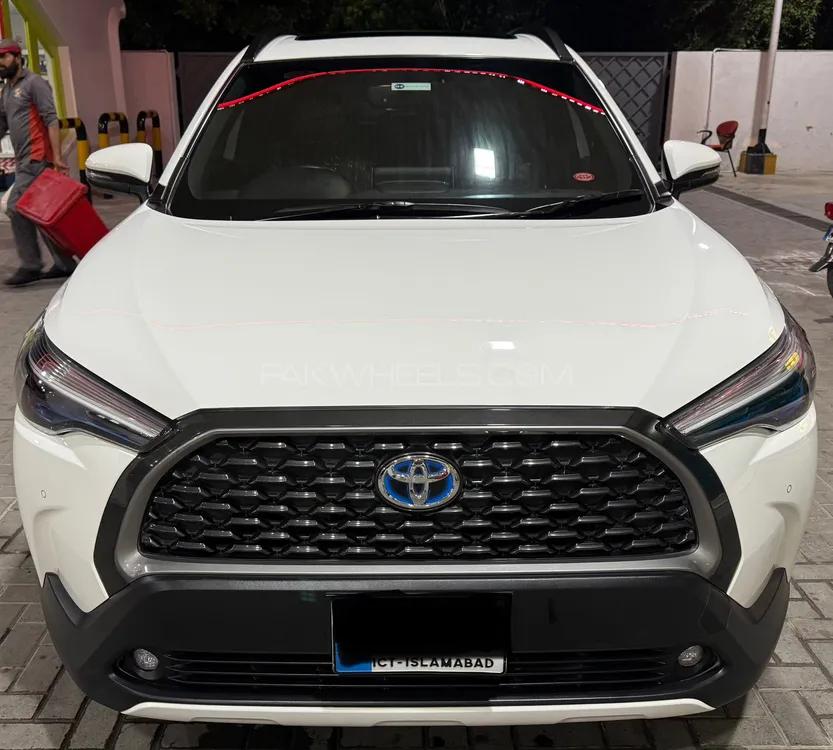 Toyota Corolla Cross 2024 for Sale in Islamabad Image-1