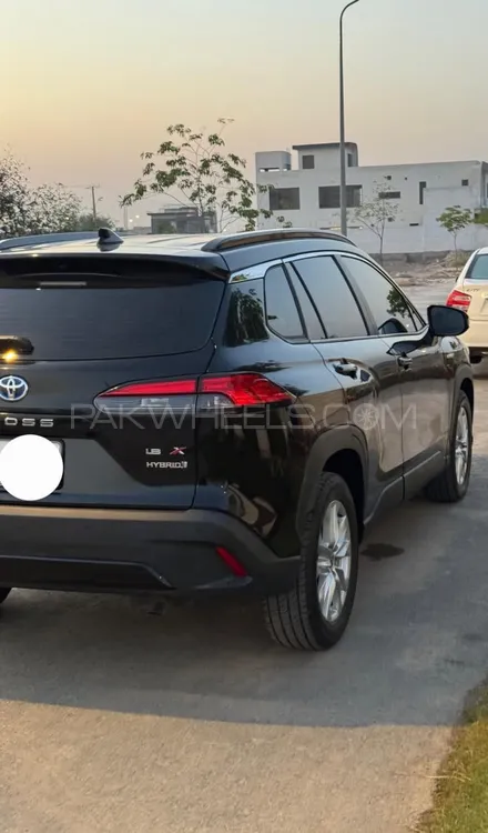 Toyota Corolla Cross 2024 for Sale in Multan Image-1