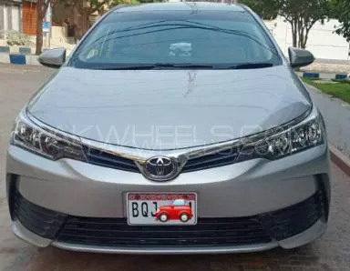 Toyota Corolla 2019 for Sale in Karachi Image-1