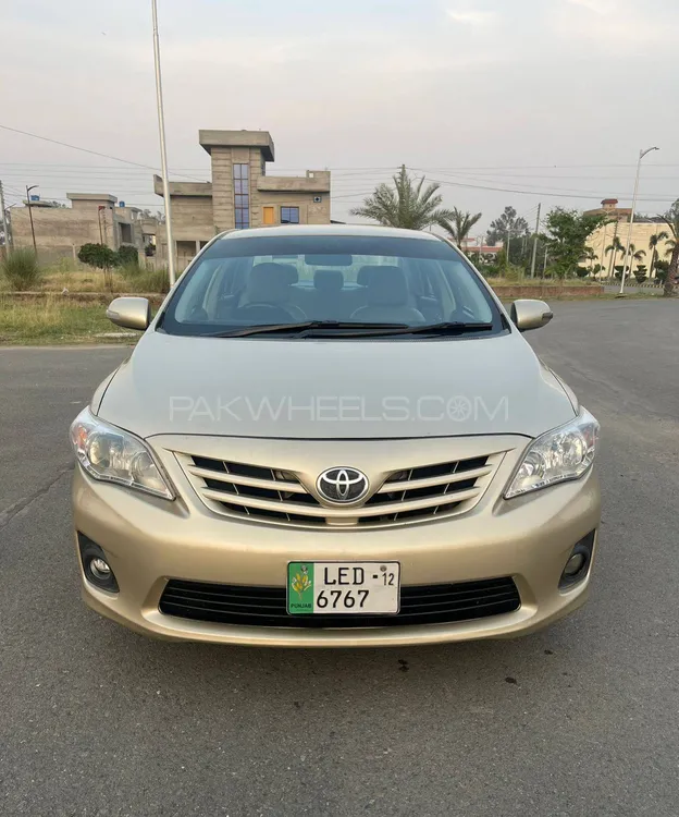 Toyota Corolla 2012 for Sale in Gujranwala Image-1