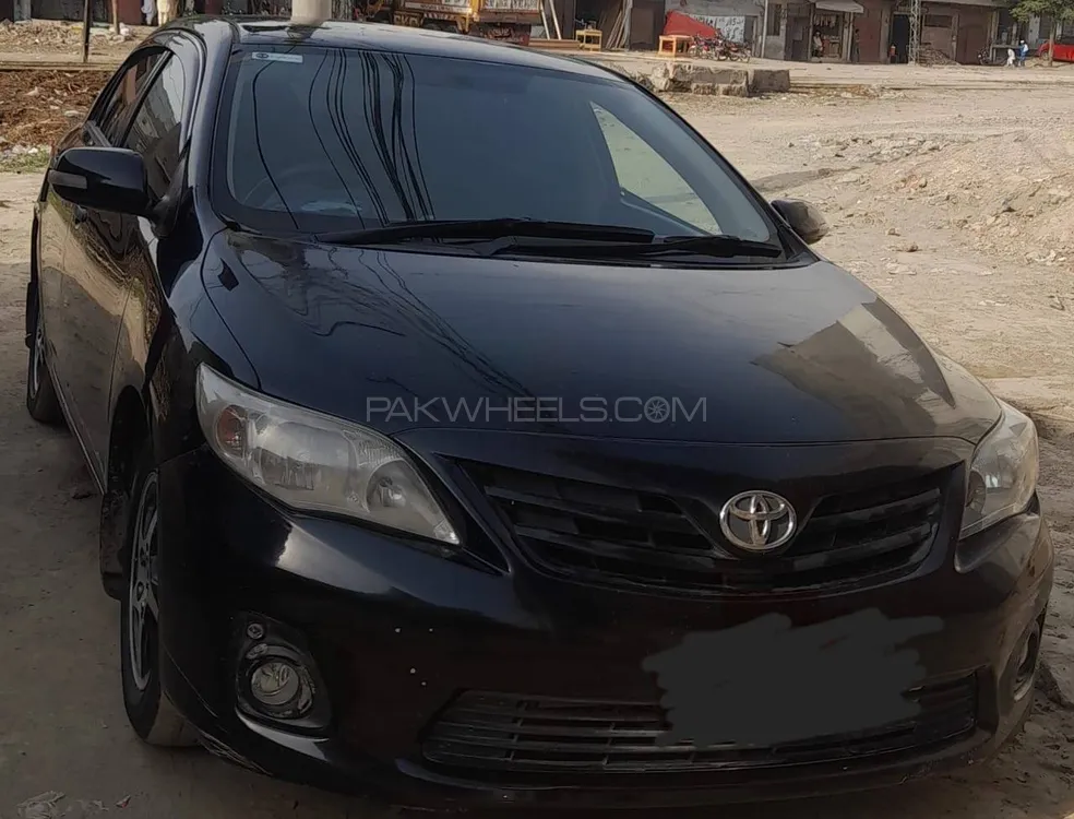Toyota Corolla 2014 for Sale in Lahore Image-1