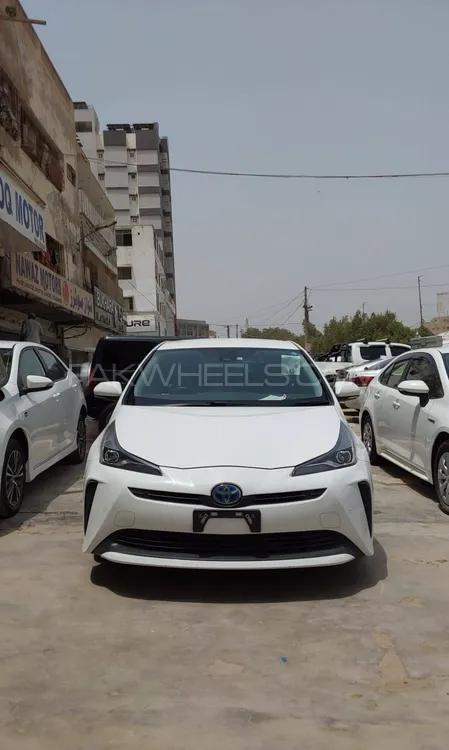 Toyota Prius 2020 for Sale in Karachi Image-1