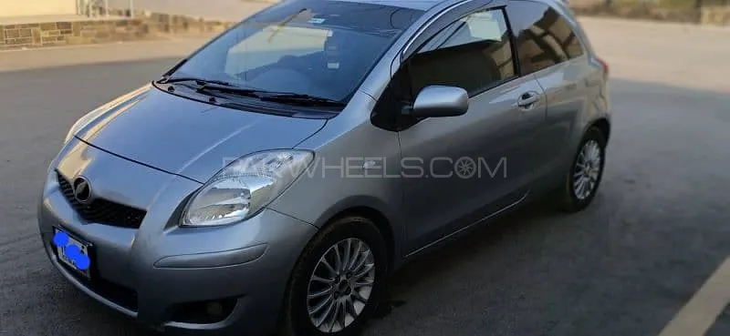 Toyota Vitz 2013 for Sale in Rawalpindi Image-1