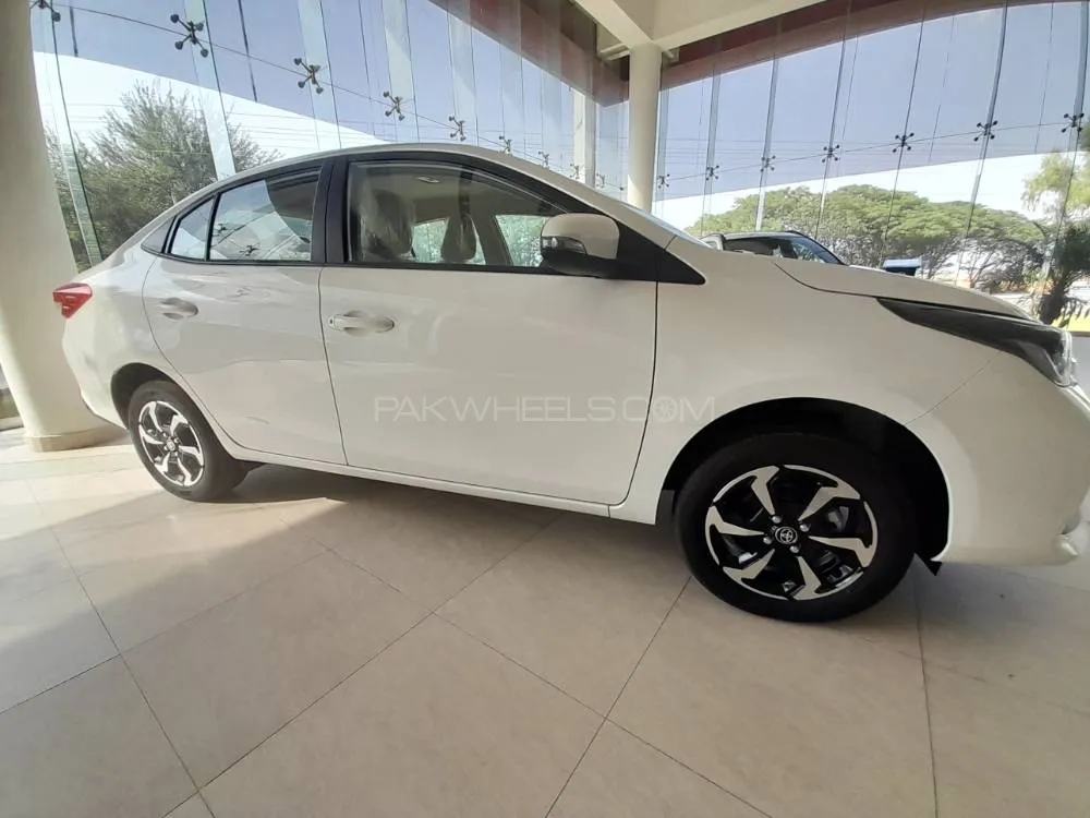 ٹویوٹا یارس سیڈان 2025 for Sale in اسلام آباد Image-1
