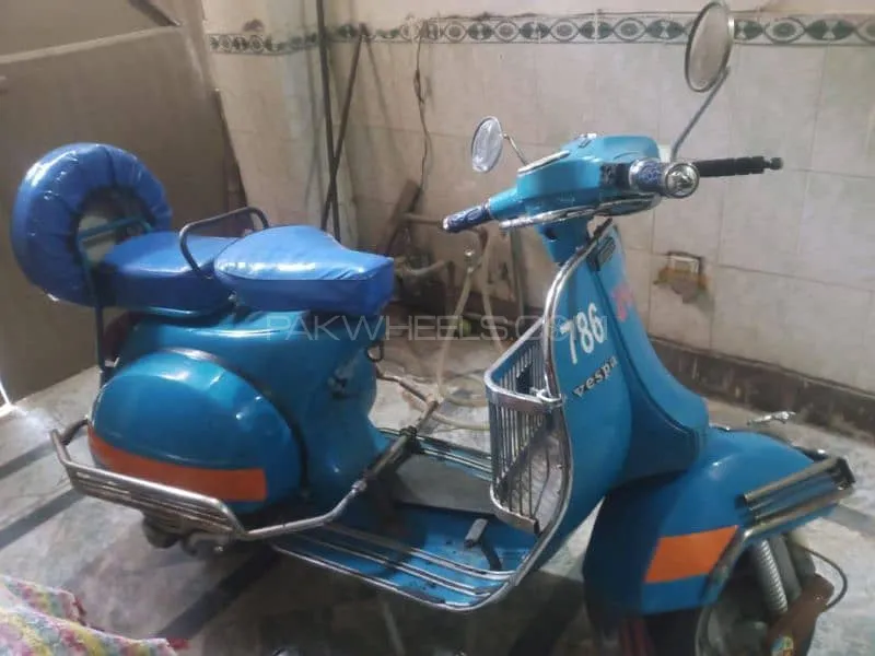 Vespa 150cc 1982 for Sale Image-1