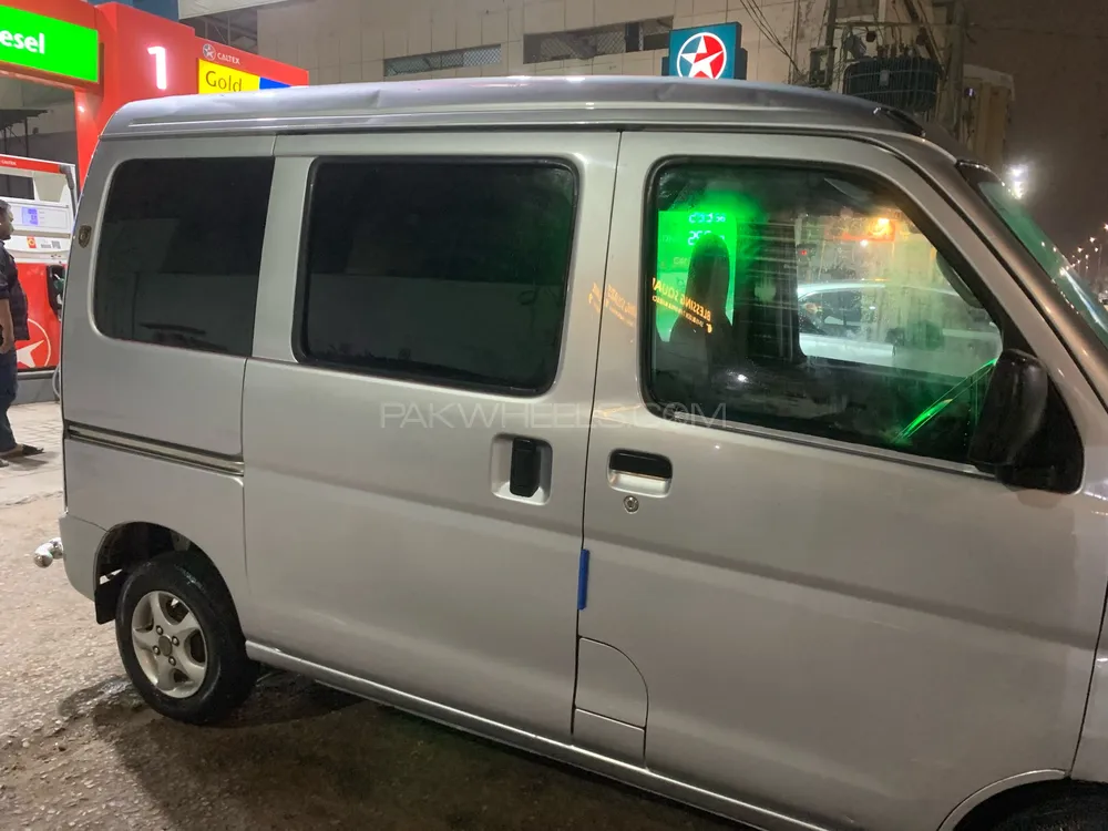 Daihatsu Hijet 2013 for Sale in Karachi Image-1