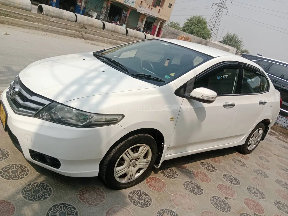 Honda City 2010 for Sale in Lahore Image-1