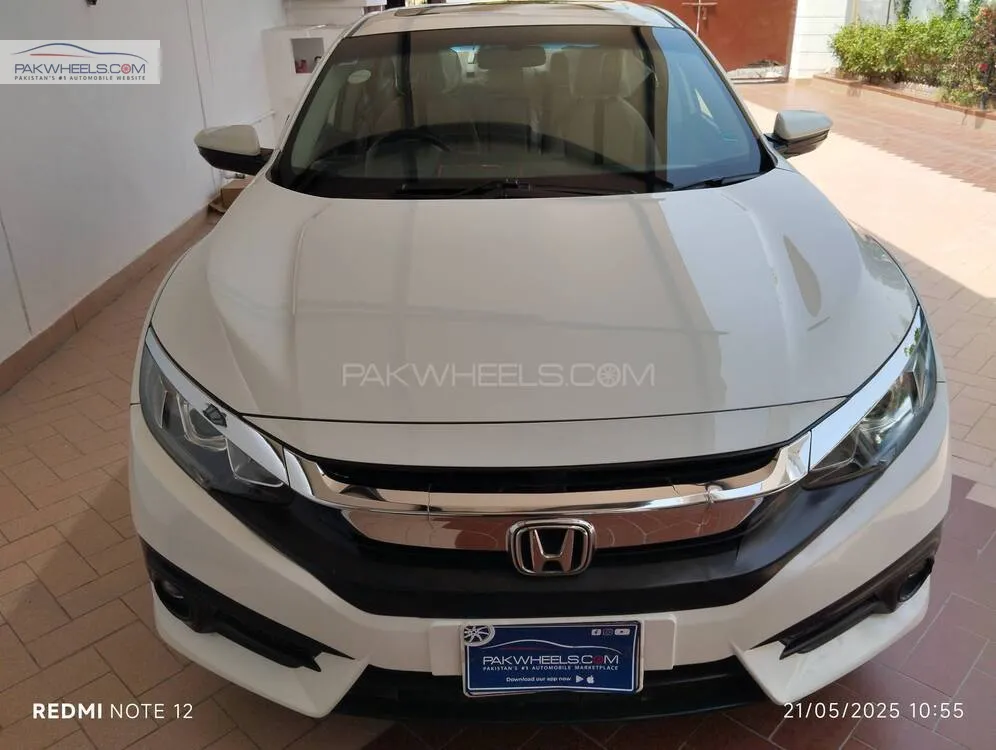 Honda Civic 2017 for Sale in Karachi Image-1