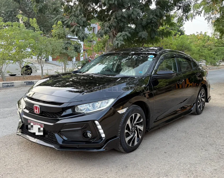 ہونڈا سوک 2017 for Sale in کراچی Image-1