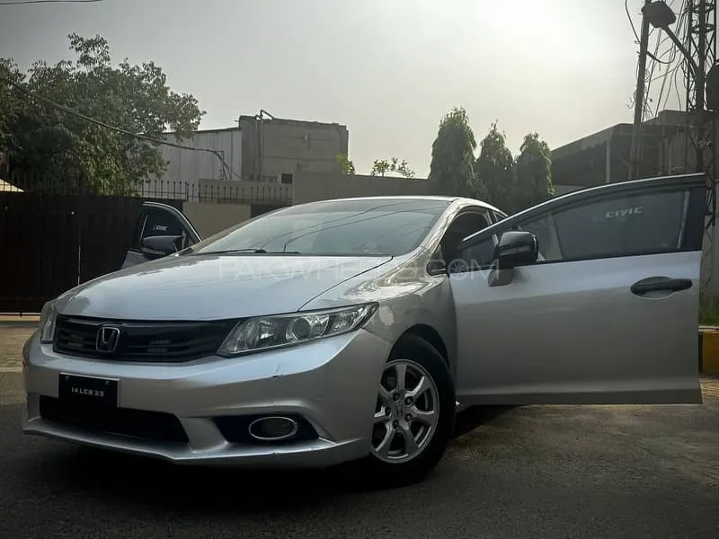 Honda Civic 2014 for Sale in Lahore Image-1