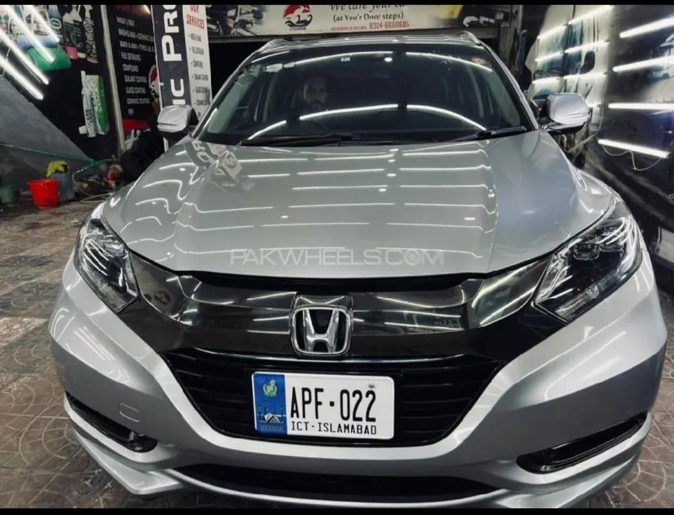 Honda Vezel 2016 for Sale in Sialkot Image-1