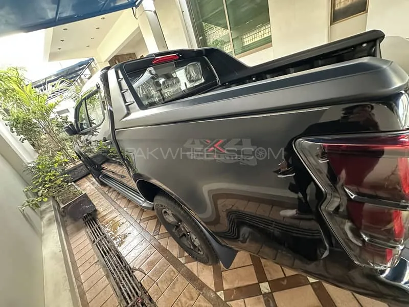 Isuzu D-Max 2025 for Sale in Karachi Image-1