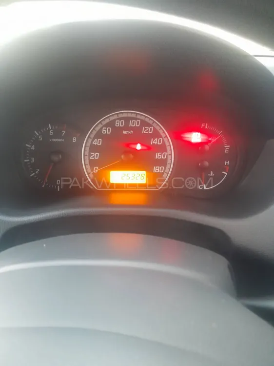 Suzuki Swift 2012 for Sale in Islamabad Image-1
