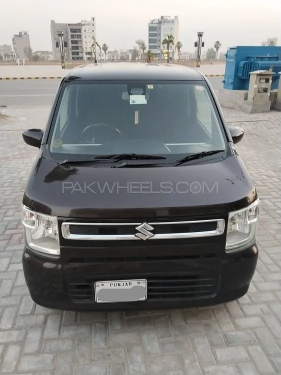 Suzuki Wagon R 2018 for Sale in Sialkot Image-1