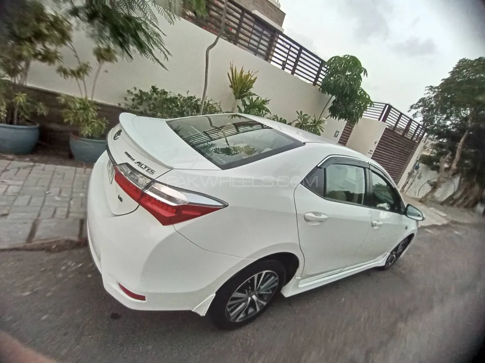 Toyota Corolla 2020 for Sale in Karachi Image-1