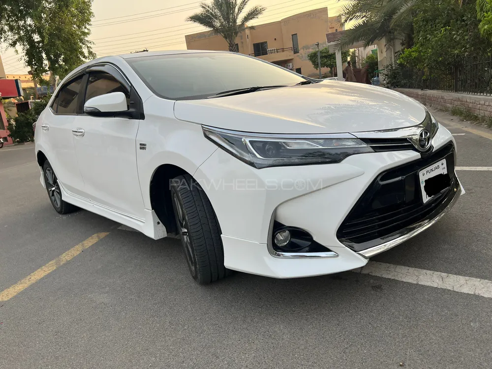 Toyota Corolla 2022 for Sale in Lahore Image-1