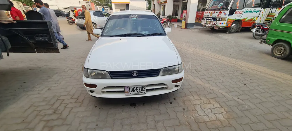 Toyota Corolla 2000 for Sale in Narowal Image-1