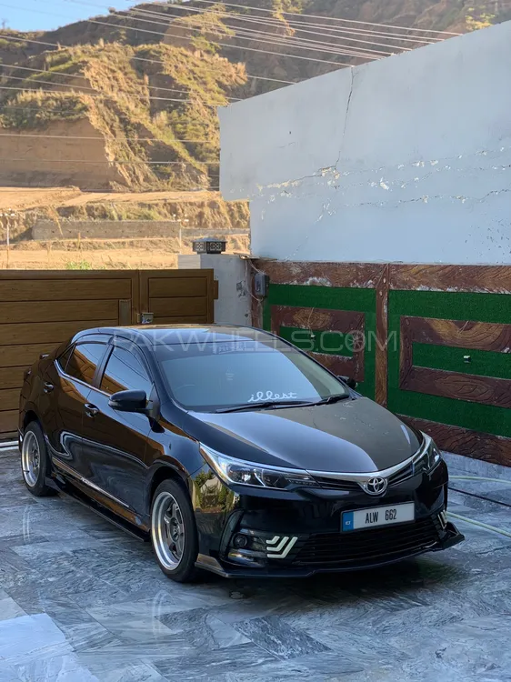 Toyota Corolla 2018 for Sale in Mirpur A.K. Image-1