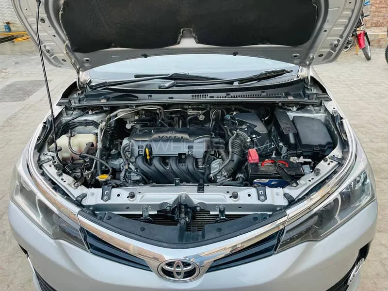 Toyota Corolla 2019 for Sale in Muzaffar Gargh Image-1
