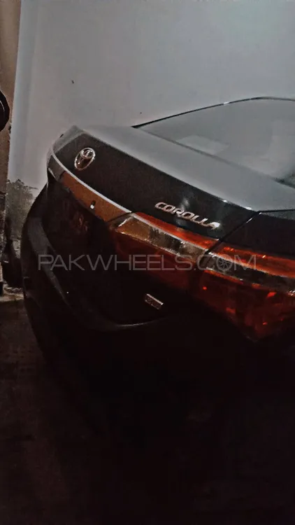 Toyota Corolla 2014 for Sale in Peshawar Image-1