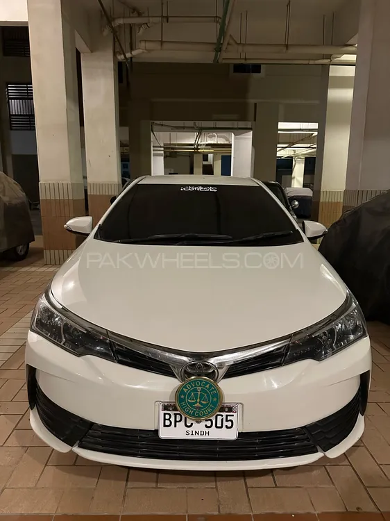 Toyota Corolla 2018 for Sale in Karachi Image-1