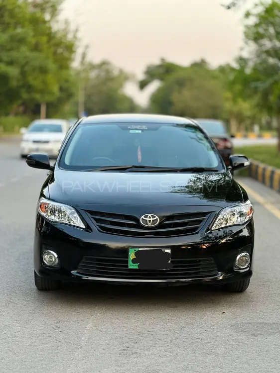 Toyota Corolla 2013 for Sale in Islamabad Image-1