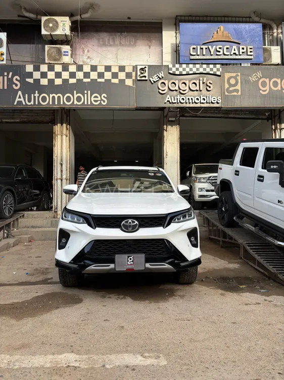 Toyota Fortuner 2022 for Sale in Karachi Image-1