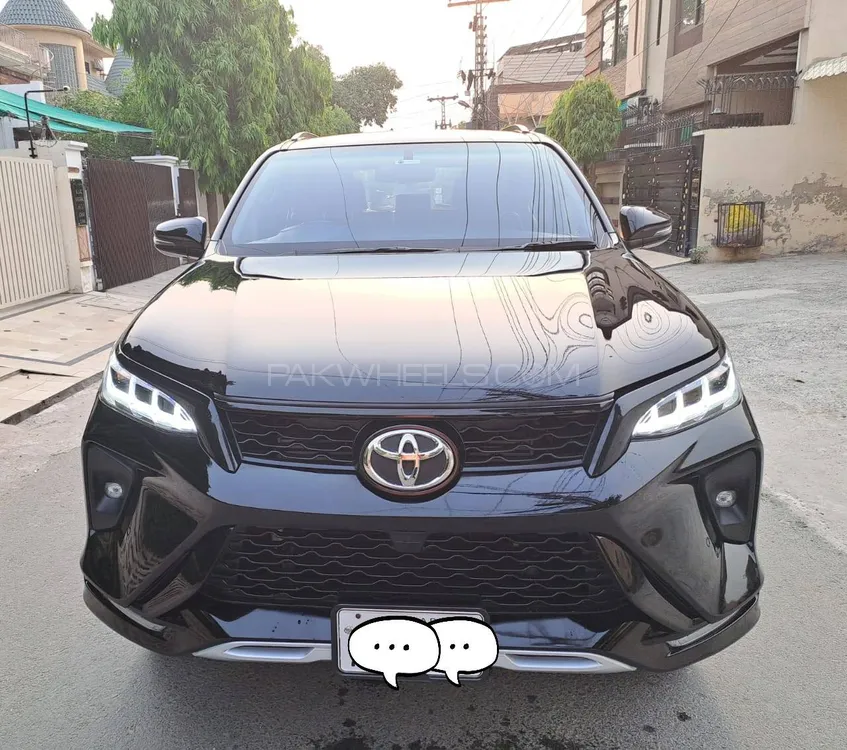 Toyota Fortuner 2023 for Sale in Lahore Image-1